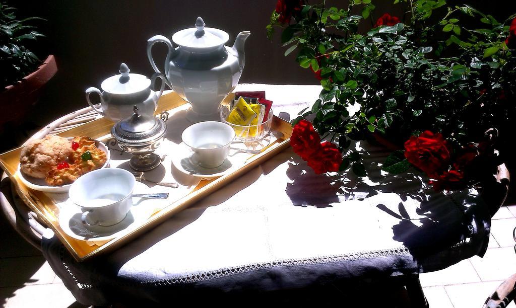 Bed and Breakfast Le Tre Civette Сассарі Екстер'єр фото