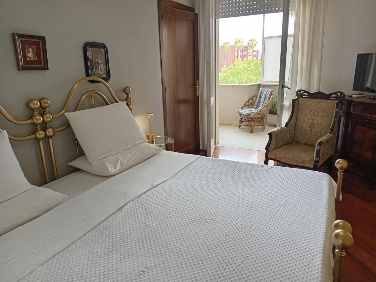 Bed and Breakfast Le Tre Civette Сассарі Екстер'єр фото